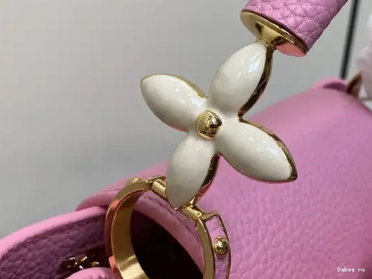 LOUIS BB-27*18*9CM VUITTON CAPUCINES 0430